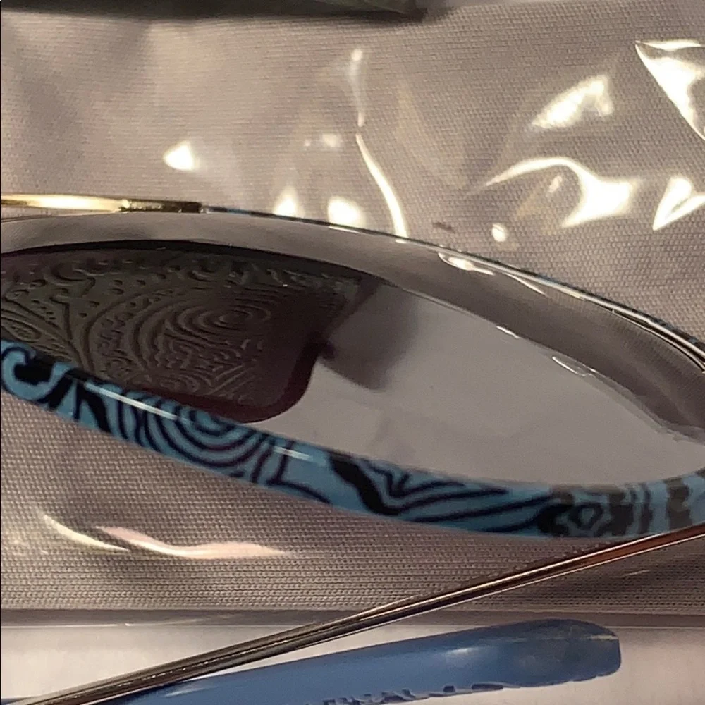 NWT ETRO wire aviator sunglasses w/lace design